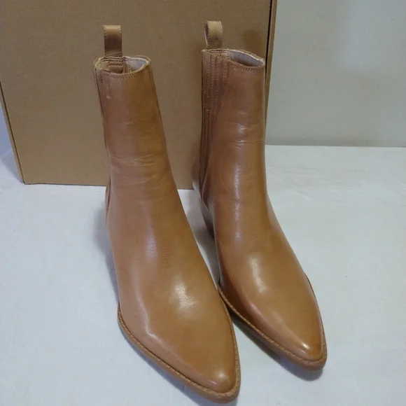 Matisse Tan Elevation Leather Stacked Heel Booties - Picture 13 of 14